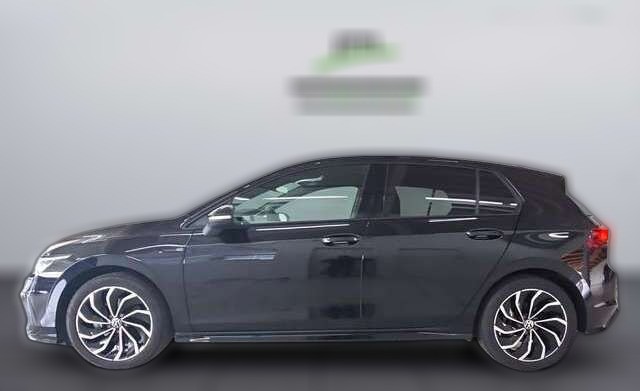 Volkswagen Golf VIII Lim. R-Line *Pano*LED*Navi*SHZ*Sounds*