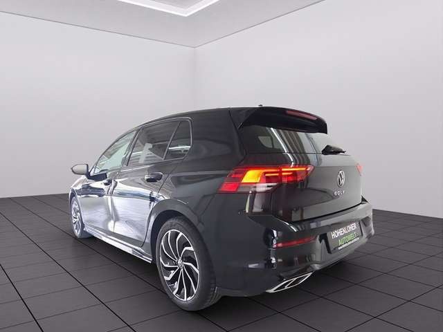 Volkswagen Golf VIII Lim. R-Line *Pano*LED*Navi*SHZ*Sounds*