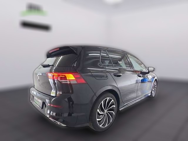 Volkswagen Golf VIII Lim. R-Line *Pano*LED*Navi*SHZ*Sounds*