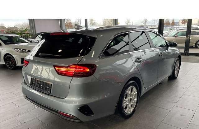 Kia cee'd / Ceed 1.5 T-GDI AHK Navi LED Kamera DAB CarPlay SHZ Lenk