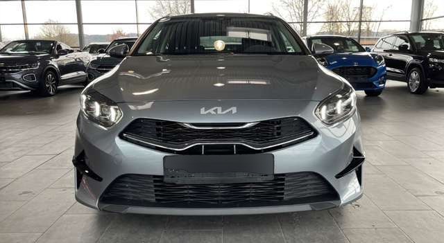 Kia cee'd / Ceed 1.5 T-GDI AHK Navi LED Kamera DAB CarPlay SHZ Lenk