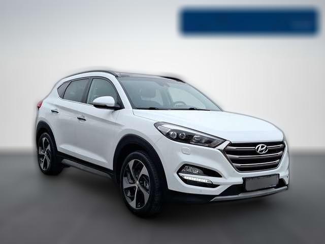 Hyundai Tucson 1.6 Premium 4WD KLIMA / LED / PANORAMA / E-SITZE /