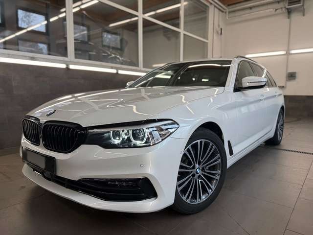 BMW 520 i Touring 5 J. Garantie AHK LEDER NAVI LIVE
