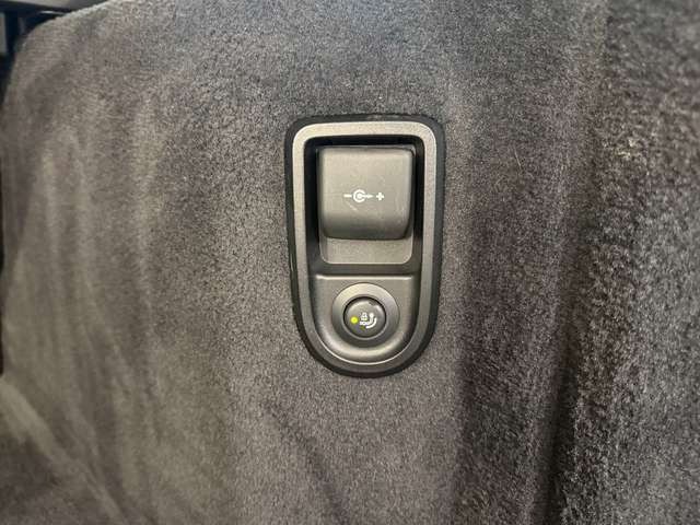 BMW 520 i Touring 5 J. Garantie AHK LEDER NAVI LIVE