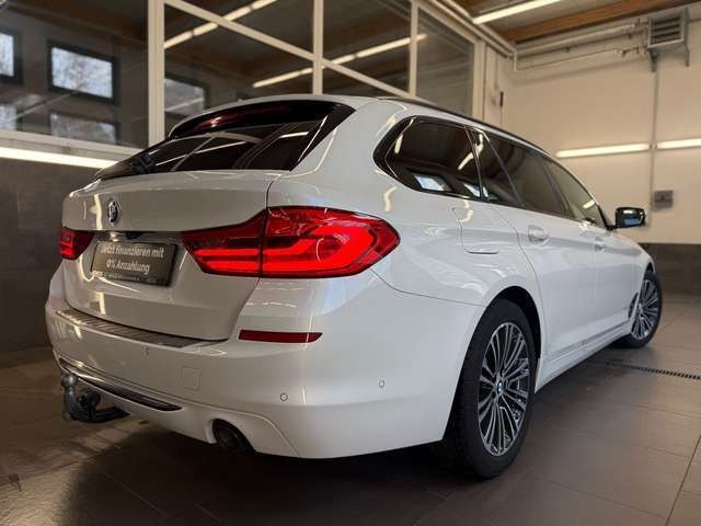 BMW 520 i Touring 5 J. Garantie AHK LEDER NAVI LIVE