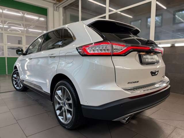 Ford Edge 5 J. Garantie LHZ 4x SHZ LEDER DAB NAVI AHK