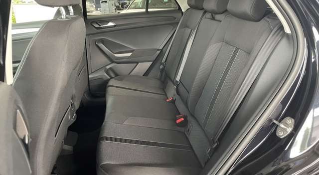 Volkswagen T-Roc Prime 1.5 TSI AHK Navi Keyless LED Kamera ACC Wint