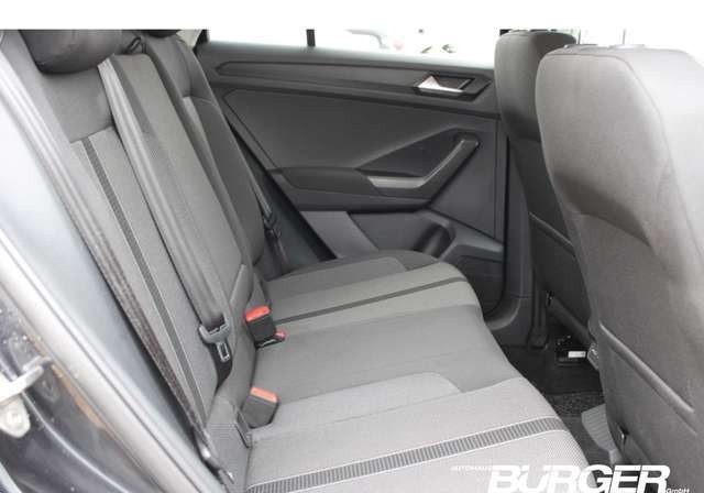 Volkswagen T-Roc Navi AHK Rückfahrkamera Sitzheizung ACC Winter...