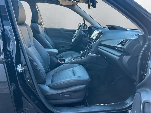 Subaru Forester 2.0ie Edition Black Platinum *PANO*AHK