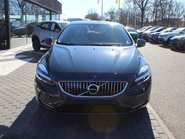 Volvo V40 Inscription 1,5 122PS, Leder, Sitzhzg.