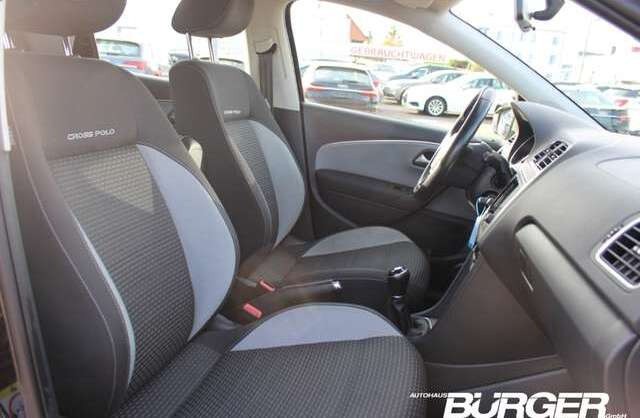 Volkswagen Polo V Cross Klimaauto PDCv+h Winterpaket Alu Sportsitz