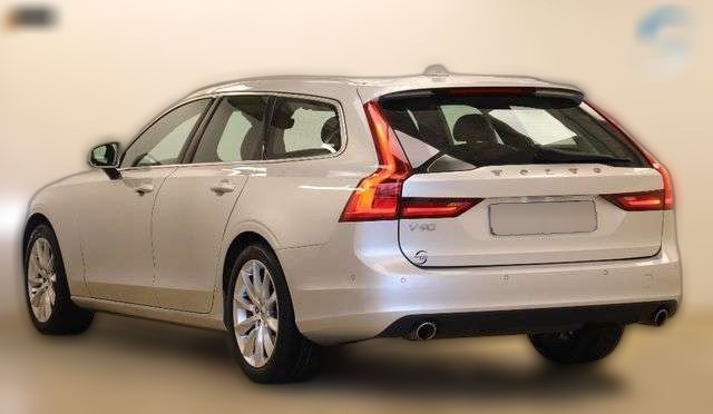 Volvo V90 2.0 D4 190PS Kombi Momentum AHK ACC