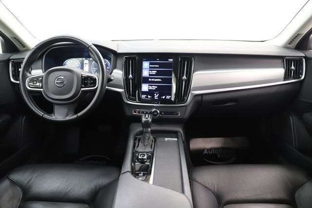 Volvo V90 2.0 D4 190PS Kombi Momentum AHK ACC