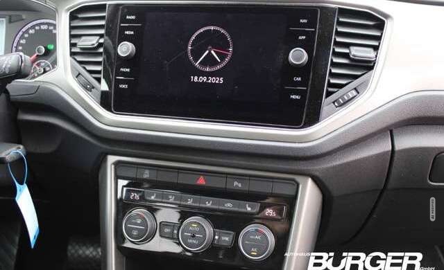 Volkswagen T-Roc Style 1.5 TSI DSG Kamera Navi LED ACC CarPlay Sitz