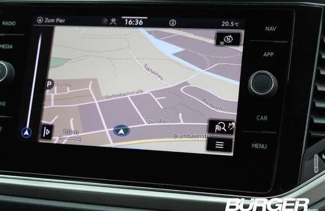 Volkswagen T-Roc Style 1.5 TSI DSG Kamera Navi LED ACC CarPlay Sitz