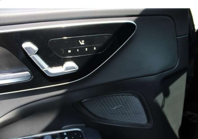 Mercedes-Benz C 200 AMG Pano Digital Light Navi 360°ACC Night Pake...