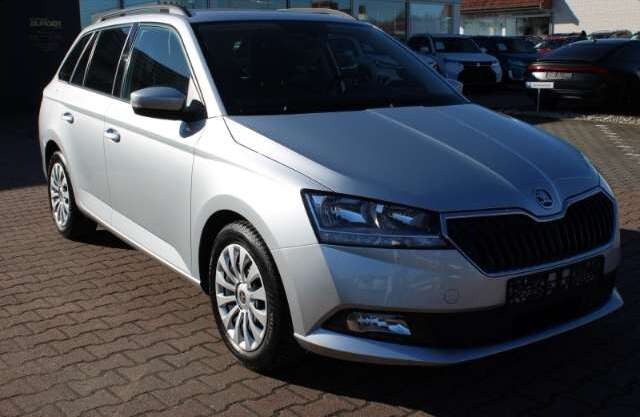 Skoda Fabia Combi Ambition Navi SitzHZG Tempom Klimaauto CarPl