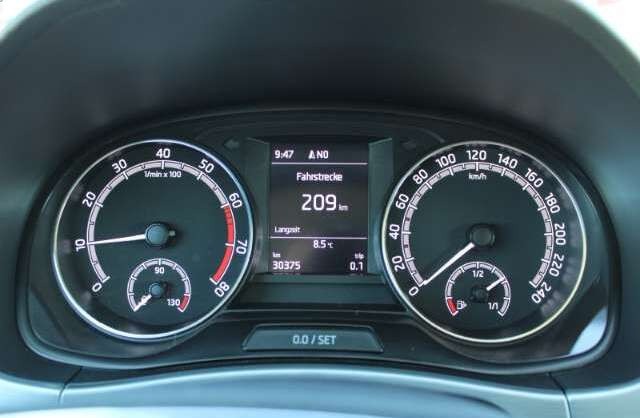 Skoda Fabia Combi Ambition Navi SitzHZG Tempom Klimaauto CarPl
