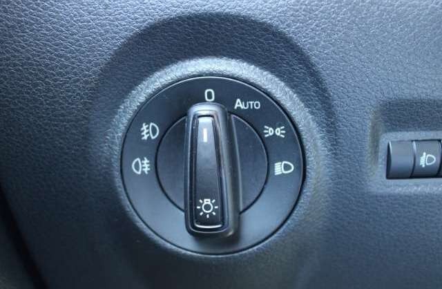 Skoda Fabia Combi Ambition Navi SitzHZG Tempom Klimaauto CarPl