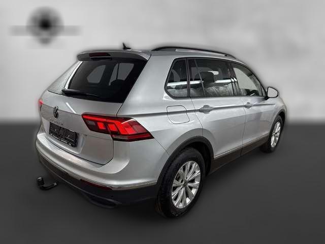 Volkswagen Tiguan 1.5TSI Life LED NAVI CARPLAY Lenkradh.AHK