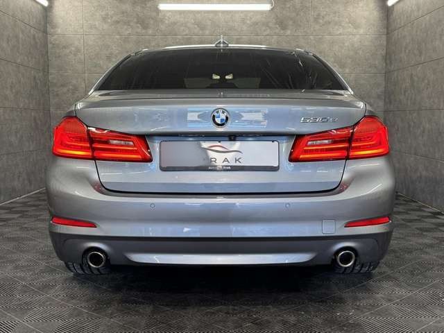 BMW 530 e Limousine Automatik*Navi*LED*Tempo*AHK* Klima