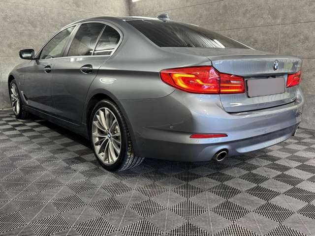 BMW 530 e Limousine Automatik*Navi*LED*Tempo*AHK* Klima
