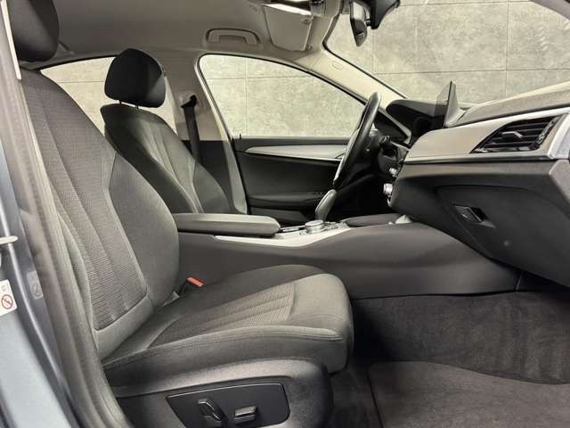BMW 530 e Limousine Automatik*Navi*LED*Tempo*AHK* Klima