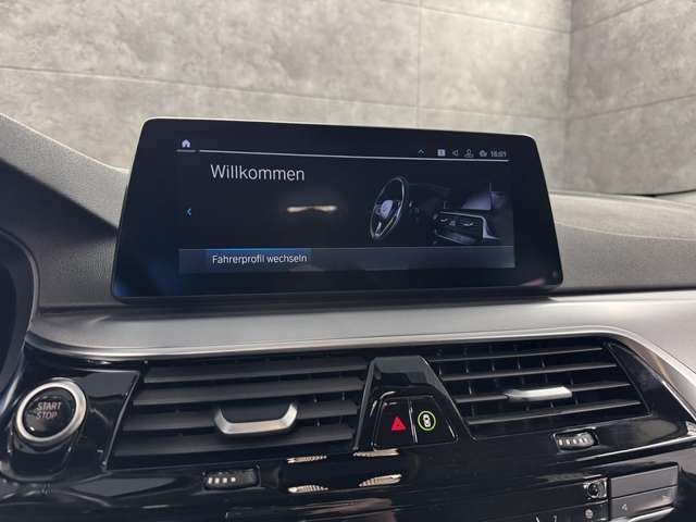 BMW 530 e Limousine Automatik*Navi*LED*Tempo*AHK* Klima