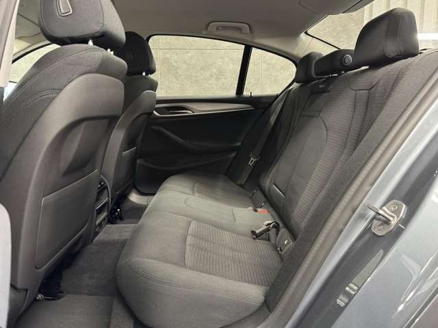 BMW 530 e Limousine Automatik*Navi*LED*Tempo*AHK* Klima