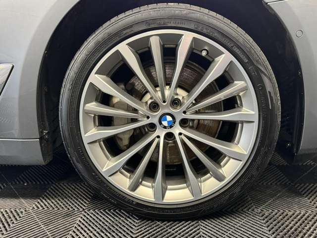 BMW 530 e Limousine Automatik*Navi*LED*Tempo*AHK* Klima
