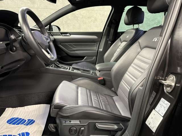 Volkswagen Passat Variant 2.0 TDI Eleg. R-Line DSG*LED*NAVI*ACC Klima Navi
