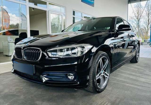 BMW 118 i Sport Line 1.5 LED SHZG Navi PDC