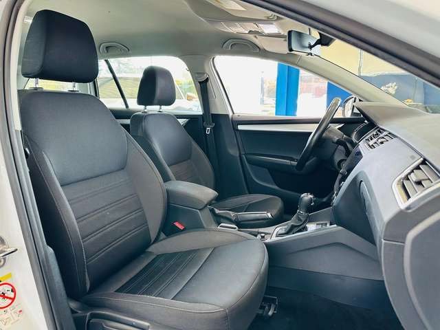 Skoda Octavia 1.5 TSI Ambition DSG SHZG PDC v+h CarPlay