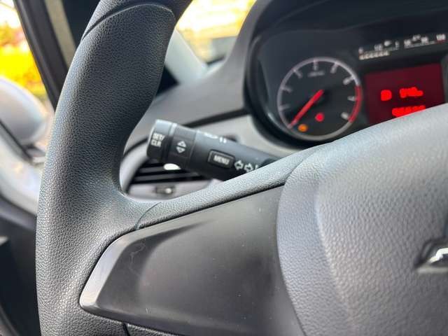 Opel Corsa Edition*5-tg.*Klimaanlage*Radio*USB*Bluetooth