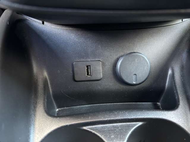 Opel Corsa Edition*5-tg.*Klimaanlage*Radio*USB*Bluetooth