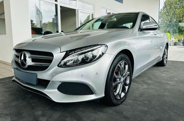 Mercedes-Benz C 180 1.6 Avantgarde Navi AHK LED PDC v+h SHZG