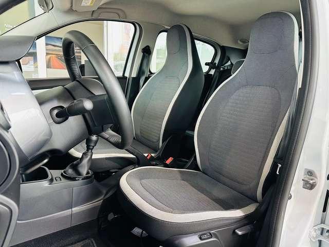 Renault Twingo 1.0 SCe Zen Klima PDC SHZG DAB