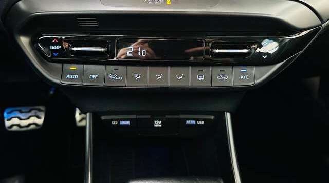 Hyundai Bayon 1.0 Trend Aut. SHZG PDC Kamera