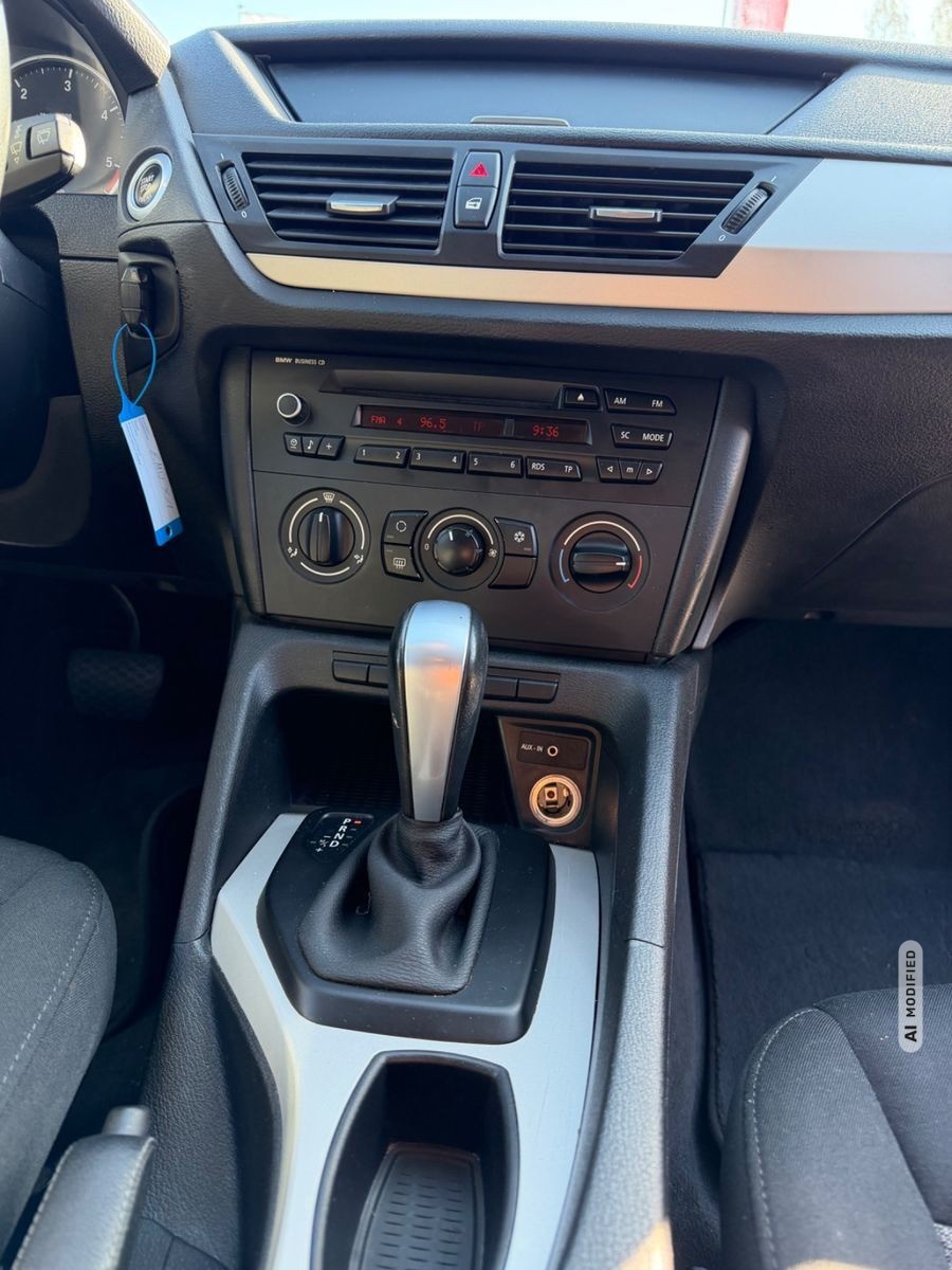BMW X1 23 d xDrive PDC Automatik HU NEU AHK