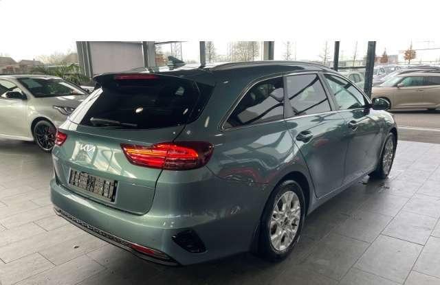 Kia cee'd / Ceed 1.5 T-GDI AHK Navi LED Kamera DAB CarPlay SHZ Lenk