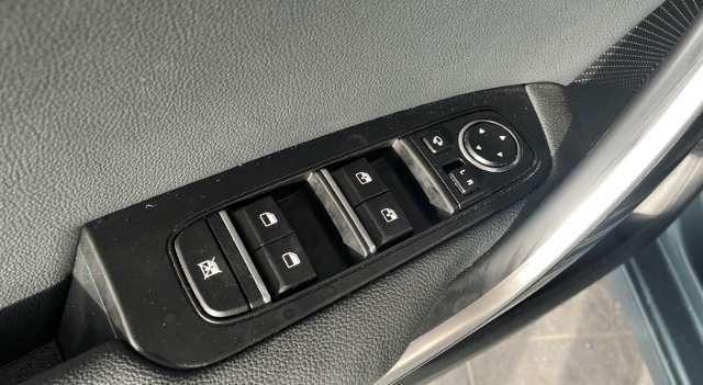 Kia cee'd / Ceed 1.5 T-GDI AHK Navi LED Kamera DAB CarPlay SHZ Lenk