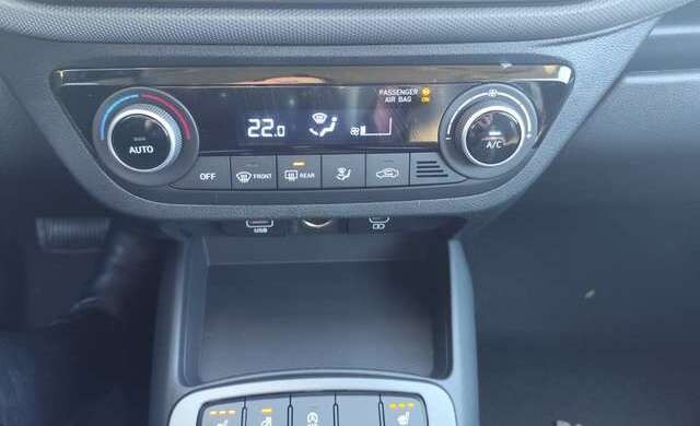Hyundai i10 Premium 1,2 GDI Automatik/ Sitzhz/ Lenkradhz
