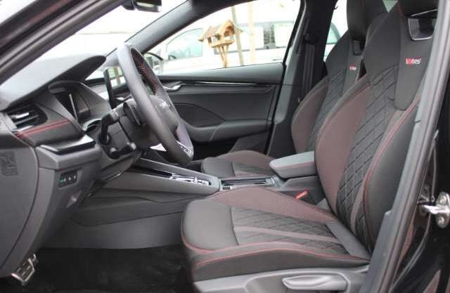 Skoda Octavia Combi RS Pano 360° Navi Matrix CarPlay Totwink...
