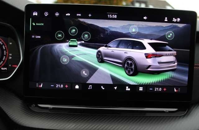 Skoda Octavia Combi RS Pano 360° Navi Matrix CarPlay Totwink...