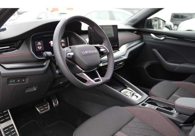 Skoda Octavia Combi RS Pano 360° Navi Matrix CarPlay Totwink...
