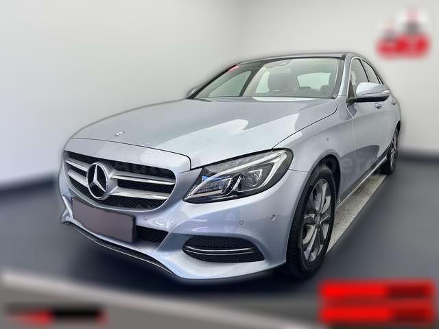 Mercedes-Benz C 180 CGI 