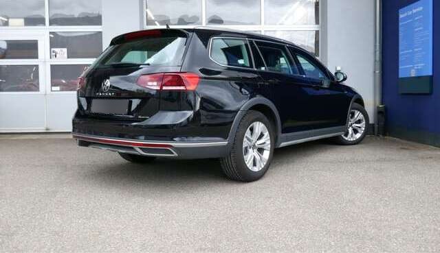 Volkswagen Passat Alltrack Passat Variant 2.0 TDI DSG 4Motion Alltrack AHK
