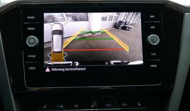 Volkswagen Passat Alltrack Passat Variant 2.0 TDI DSG 4Motion Alltrack AHK