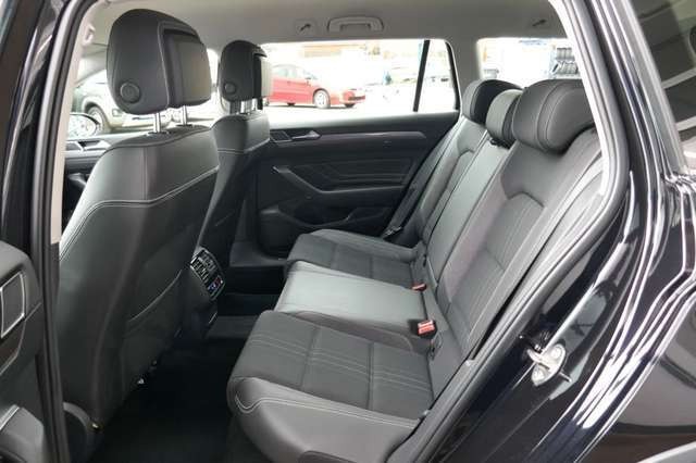 Volkswagen Passat Alltrack Passat Variant 2.0 TDI DSG 4Motion Alltrack AHK