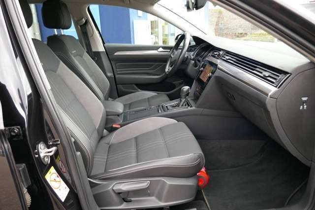 Volkswagen Passat Alltrack Passat Variant 2.0 TDI DSG 4Motion Alltrack AHK